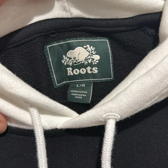 Men’s Roots Sweater - Picture 2 of 4